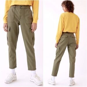 Aritzia TNA ERVING Cargo Utility Pants Army Green Size 4